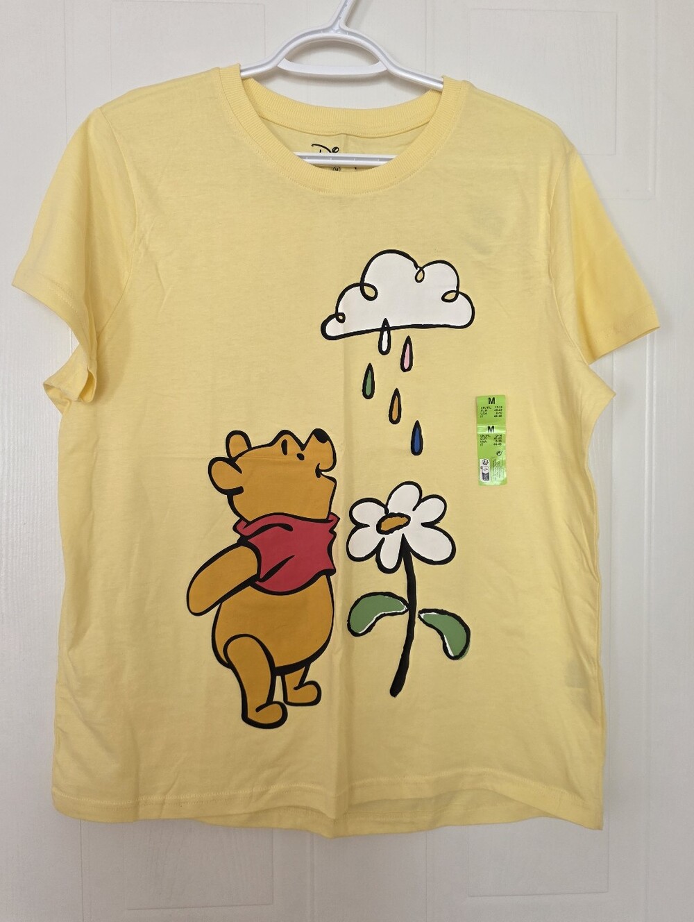 Disney Winnie the Pooh Graphic Short Sleeve Crew Neck Tee Shirt, Yellow, M
